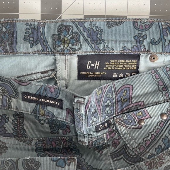 Citizens of Humanity‎ Manic Cheeky Short Corduroy Paisley Frayed Size 27 NWT - Picture 8 of 12